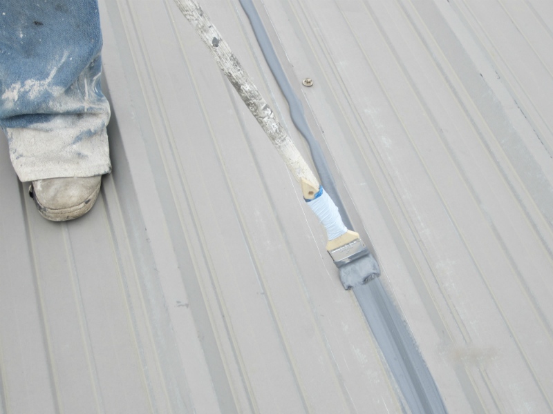 5 Things Your Boss Wants to Know About Metal Roof Coatings