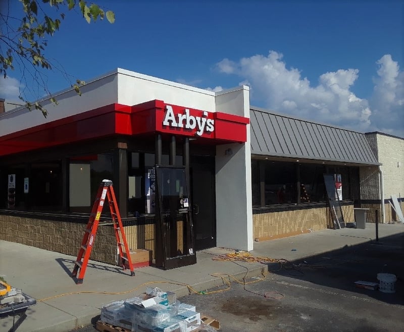 Standing Seam Installation Commercial Guttering Overvierw V3-Strawberry.jpg