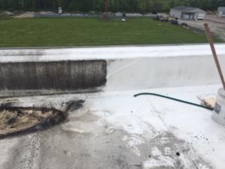 Flat_Roof_Cleaning_Columbus_Indiana_.jpg