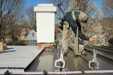 Hand_Seamer_Metal_Roof.jpg